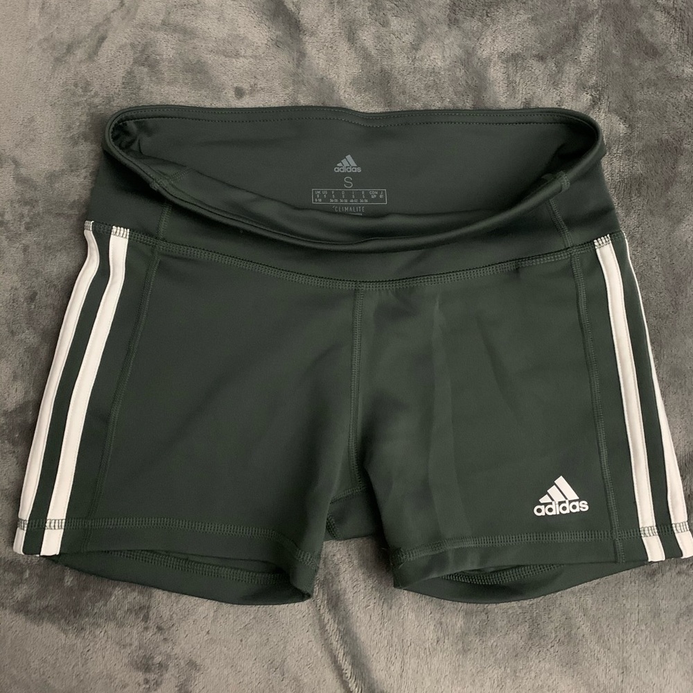 Adidas Climalite army green shorts small